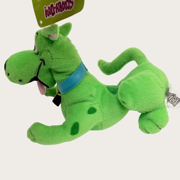 Toy Factory Scooby-Doo Green Plush Toy 8" Soft Stuffed Animal New with Tags - Picture 4 of 7